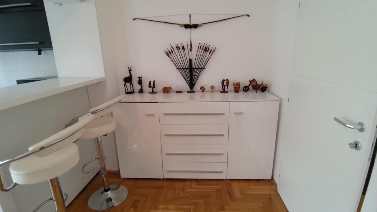 Poesia Apartment Novi Sad Eksteriør billede