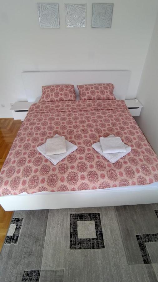 Poesia Apartment Novi Sad Eksteriør billede